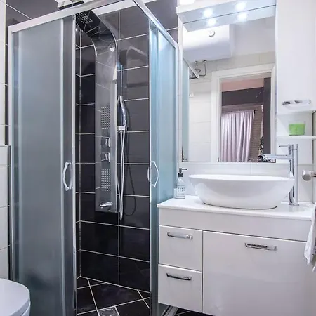 Cozy Urban Flate - G1 Appartement Tirana